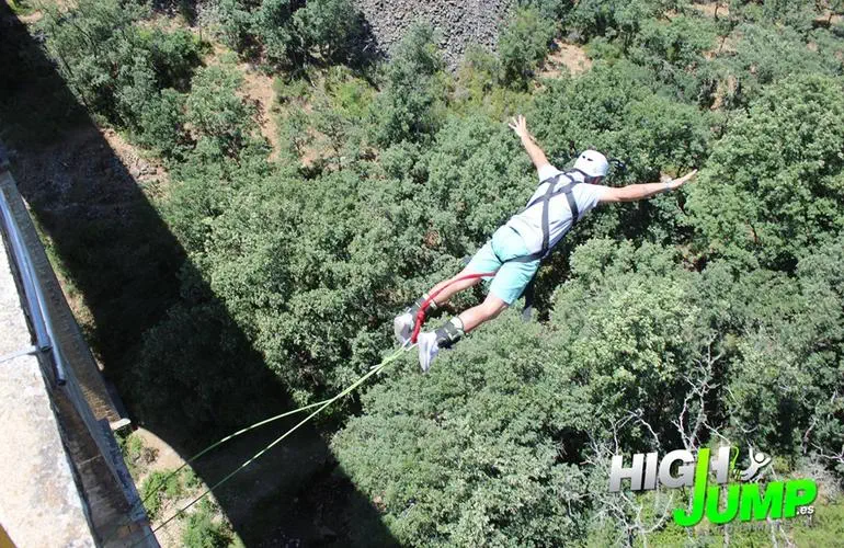 Bungee-Jumping-in-Madrid_5953-1
