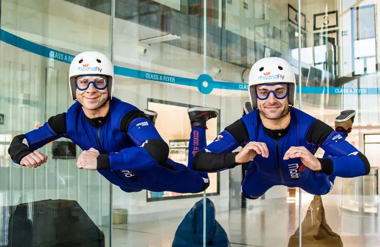Indoor-skydiving-in-Madrid_4293-1