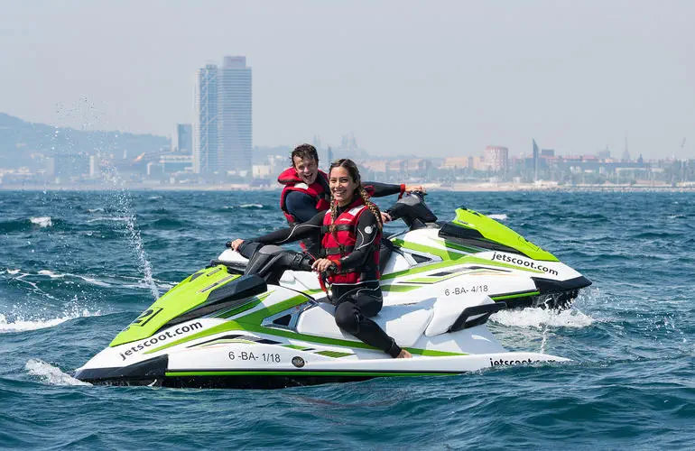 Jet-Skiing-in-Barcelona_4626-1