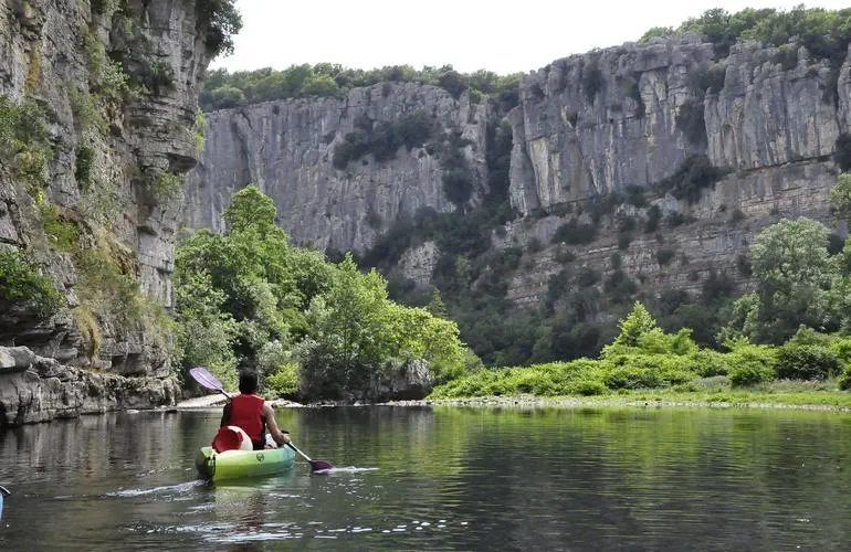 Kayaking-in-Ardeche_4987-1