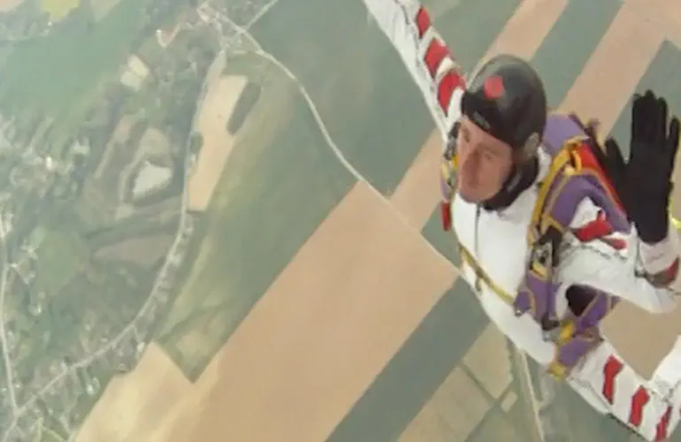 Skydiving-in-Paris_5863-1