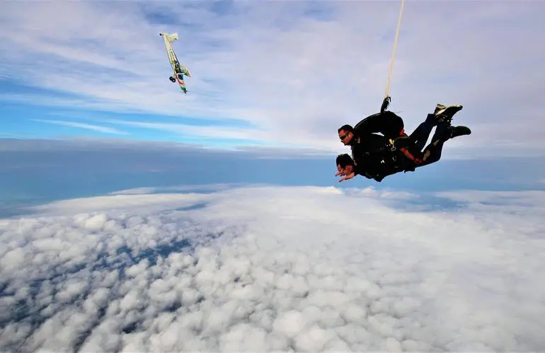 Skydiving-in-Paris_7299-1